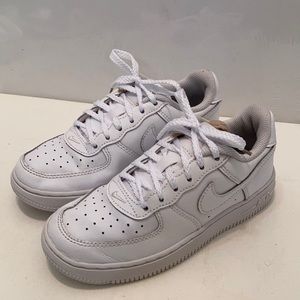 Boys White Nike Air Force 1 Lows Size 13C